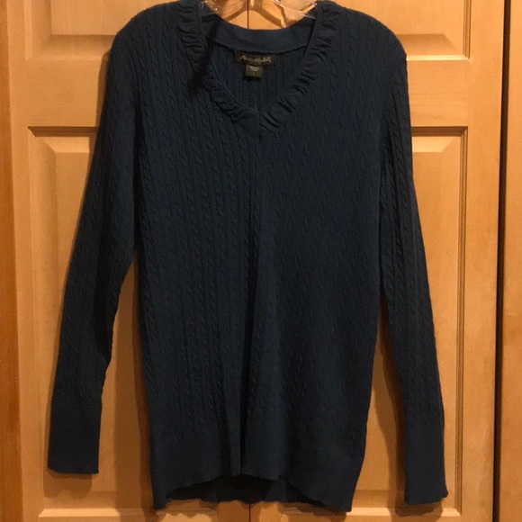 Eddie Bauer Sweaters - New Eddie Bauer sweater